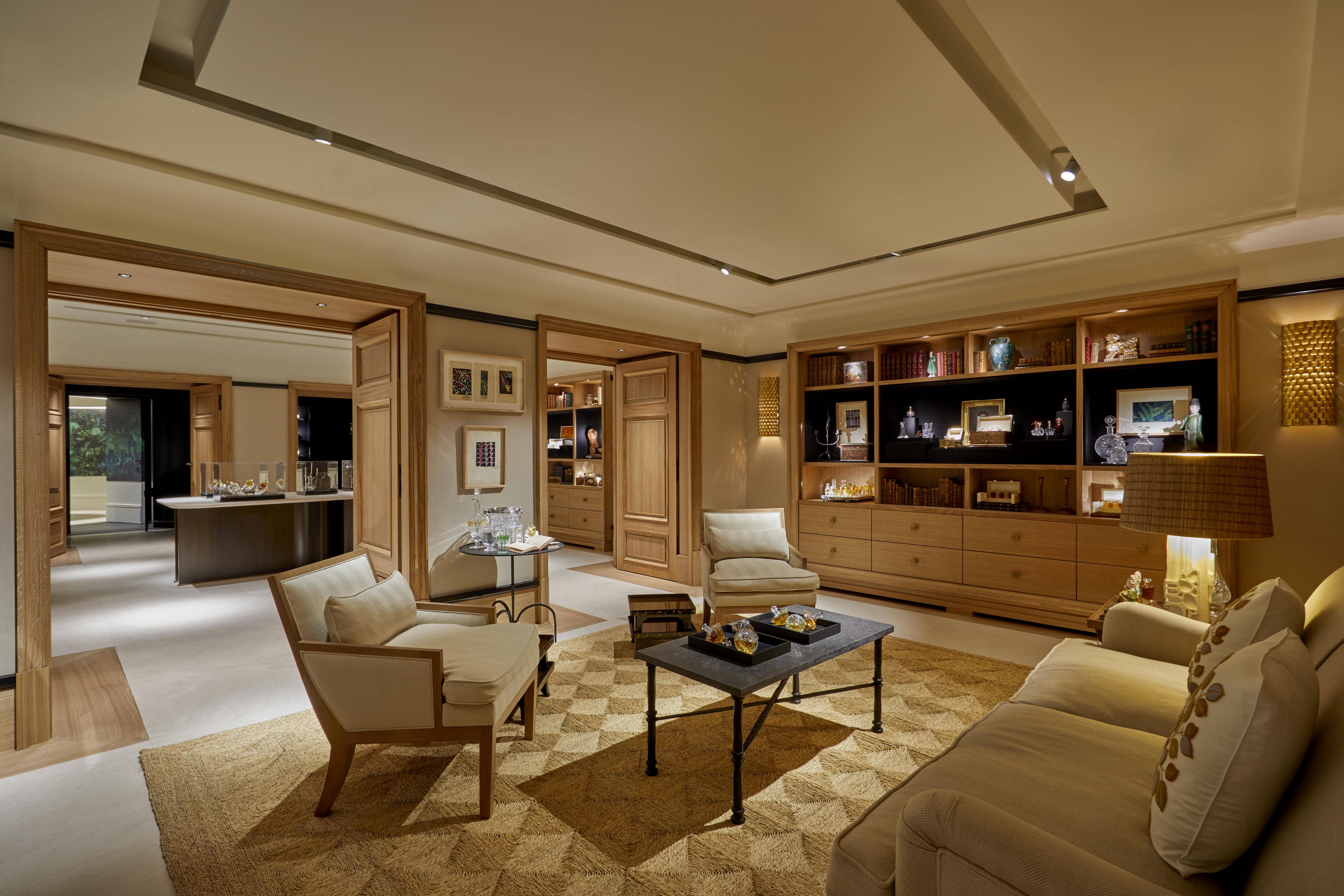 Henry Jacques Paris Boutique - Main Interior.jpg