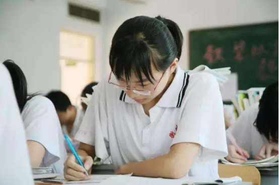 2021高考在即，蝶适DISC为高考学子提供护眼支持