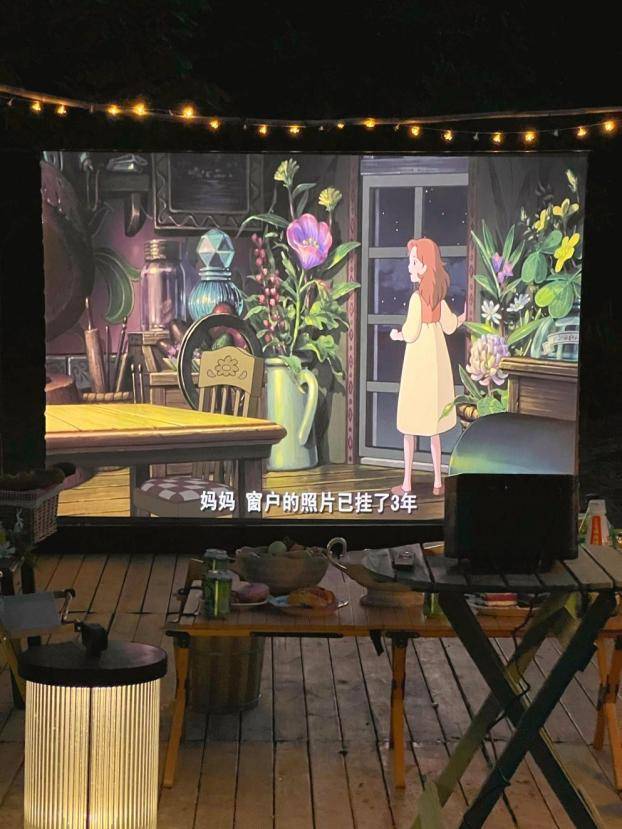 露天投影儀放電影：當(dāng)貝X3最適合晚上戶外放電影的投影儀