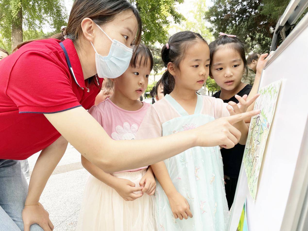 学生营养与健康科普宣传活动走进维他奶工厂，牵手共画“健康中国”美丽画卷
