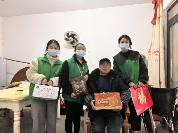 三益康养青白江分公司新春慰问走访活动圆满结束